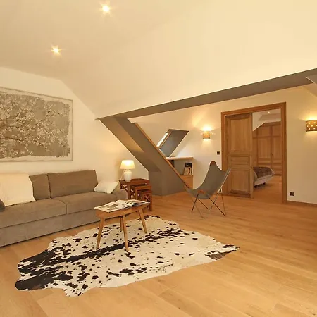 De La Coispilliere אורחן *