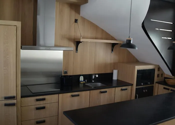 אורחן De La Coispilliere