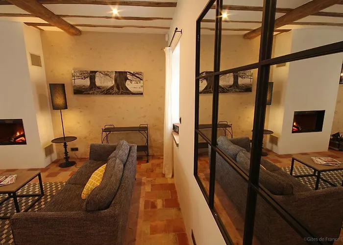 De La Coispilliere * סטון