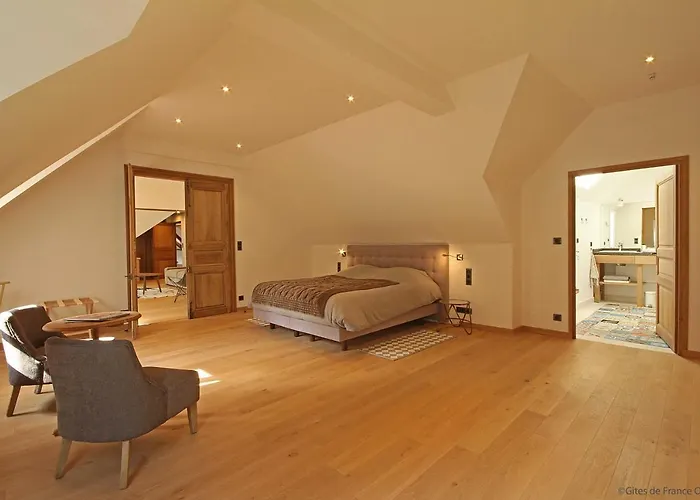 אורחן De La Coispilliere